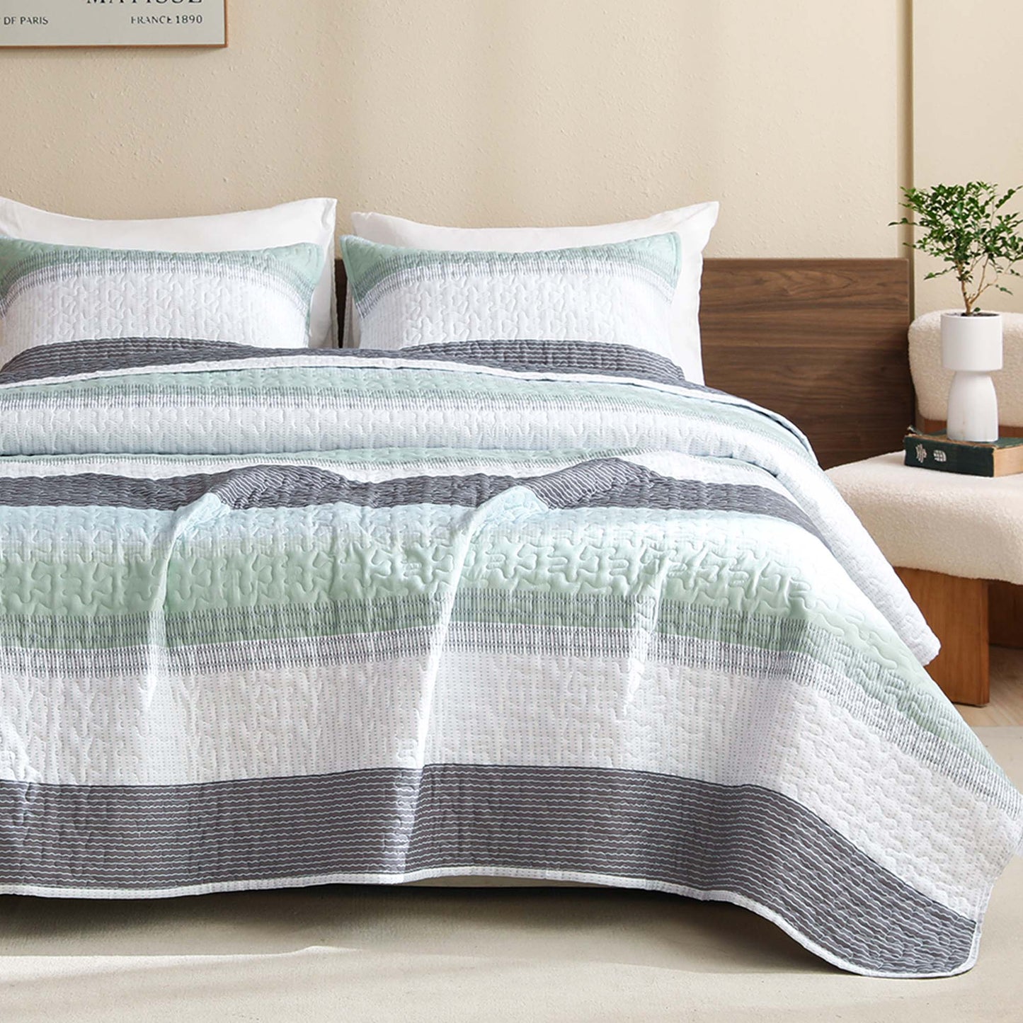 NoirZen™ Quilt Set — Wrap Yourself in Bold Style and All-Season Cloudlike Comfort