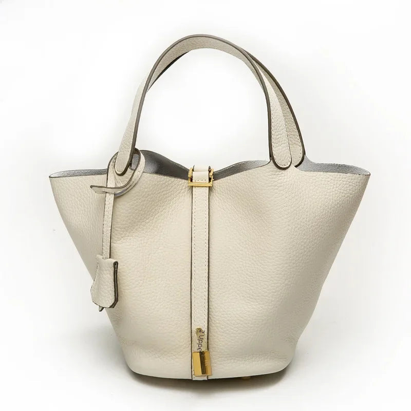 Liora — Handmade Full-Grain Leather Handbag with Zip Closure