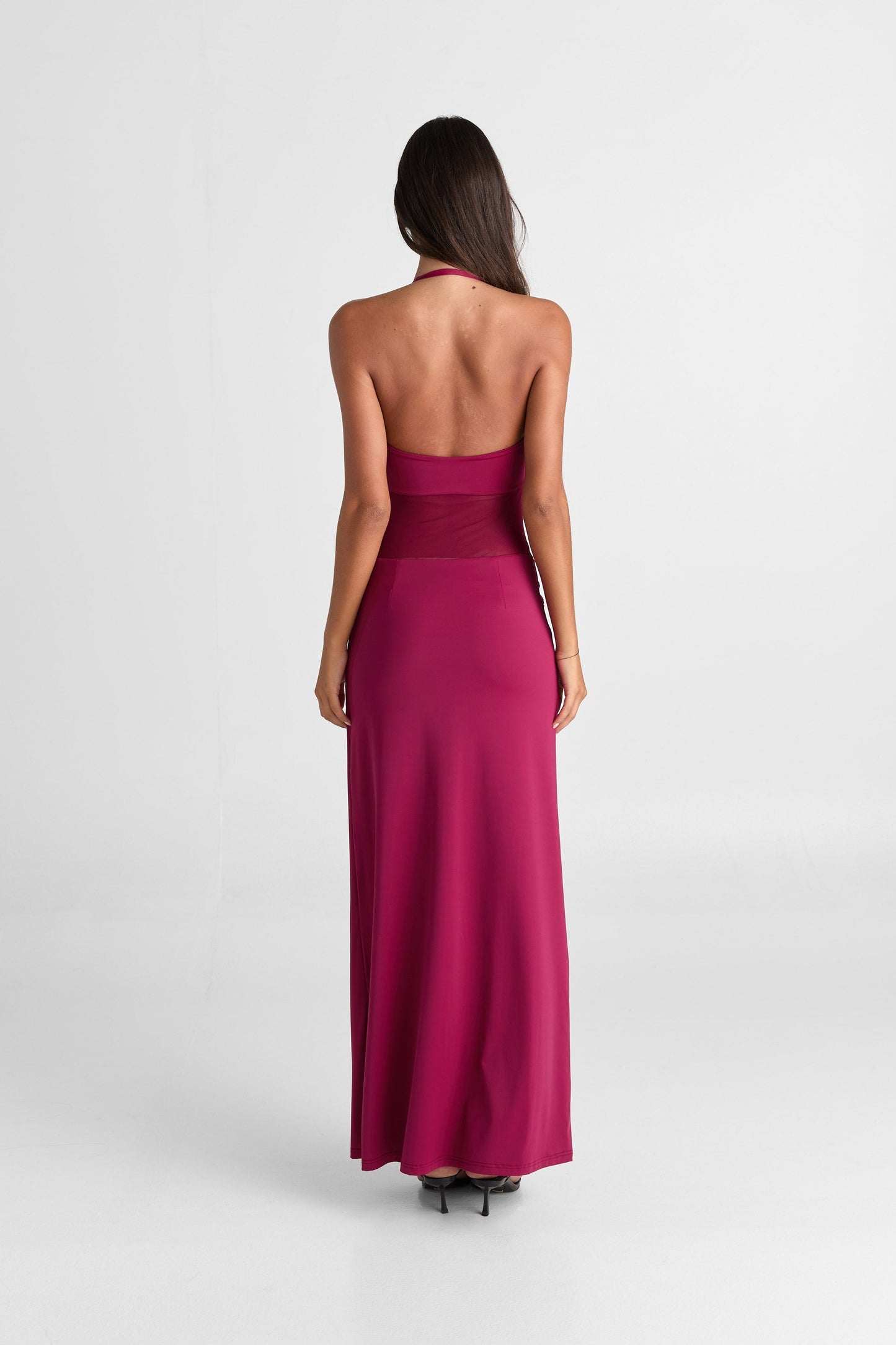 Sorella — Elegant Maxi Dress with Sheer Mesh Waist Detailing