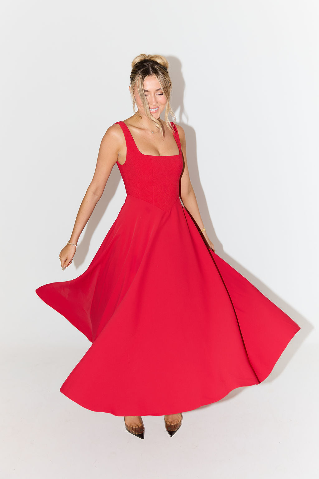 Celestara™ Flow Midi Dress — Own Every Room with Effortless, Jaw-Dropping Elegance
