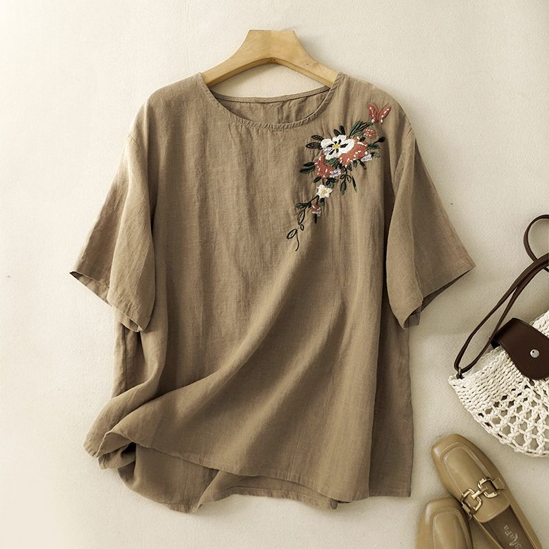 Liora — Embroidered Linen Dress with Relaxed Fit