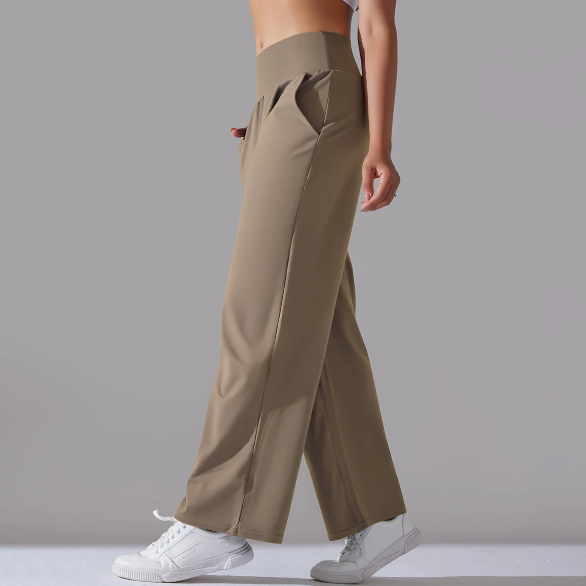 FreedomFlow Pants™ — Experience All-Day Comfort That Moves with You