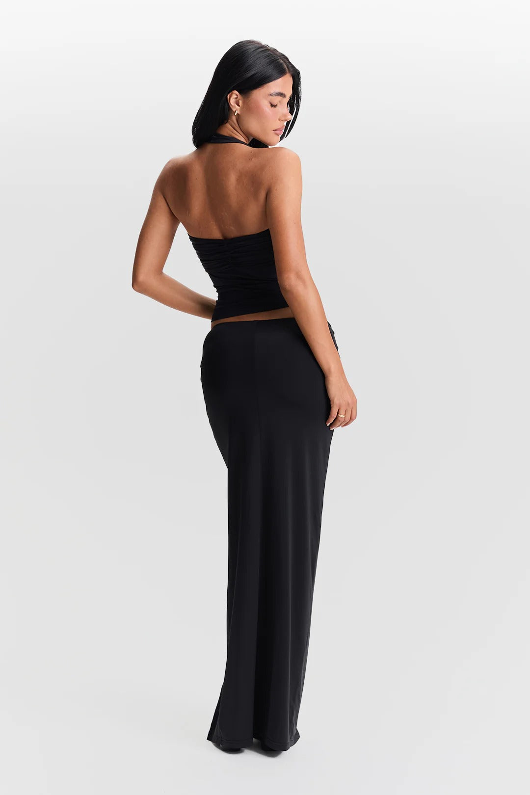 Velurexa™ Top — Sculpt Your Curves and Command Every Room Instantly