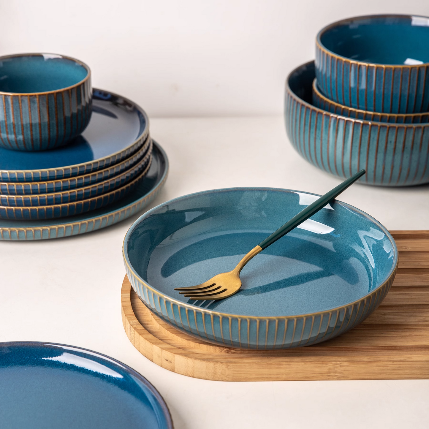 Liora — 12-Piece Ceramic Dinnerware Set with Hand-Stained Finish