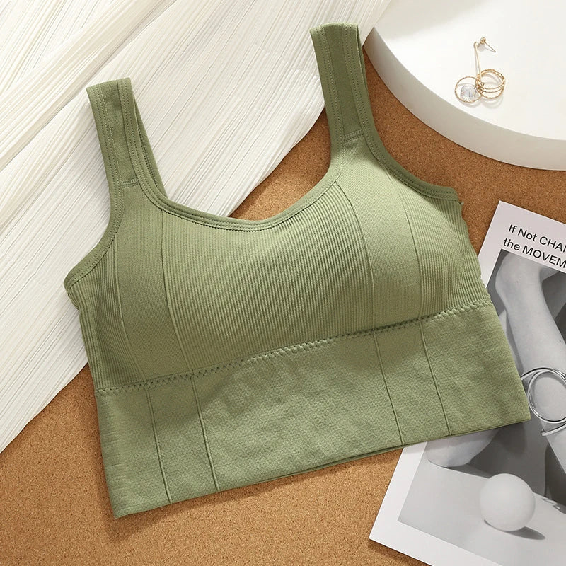 Elara Motion Core — Seamless Ribbed Sports Bra with Supportive Straps