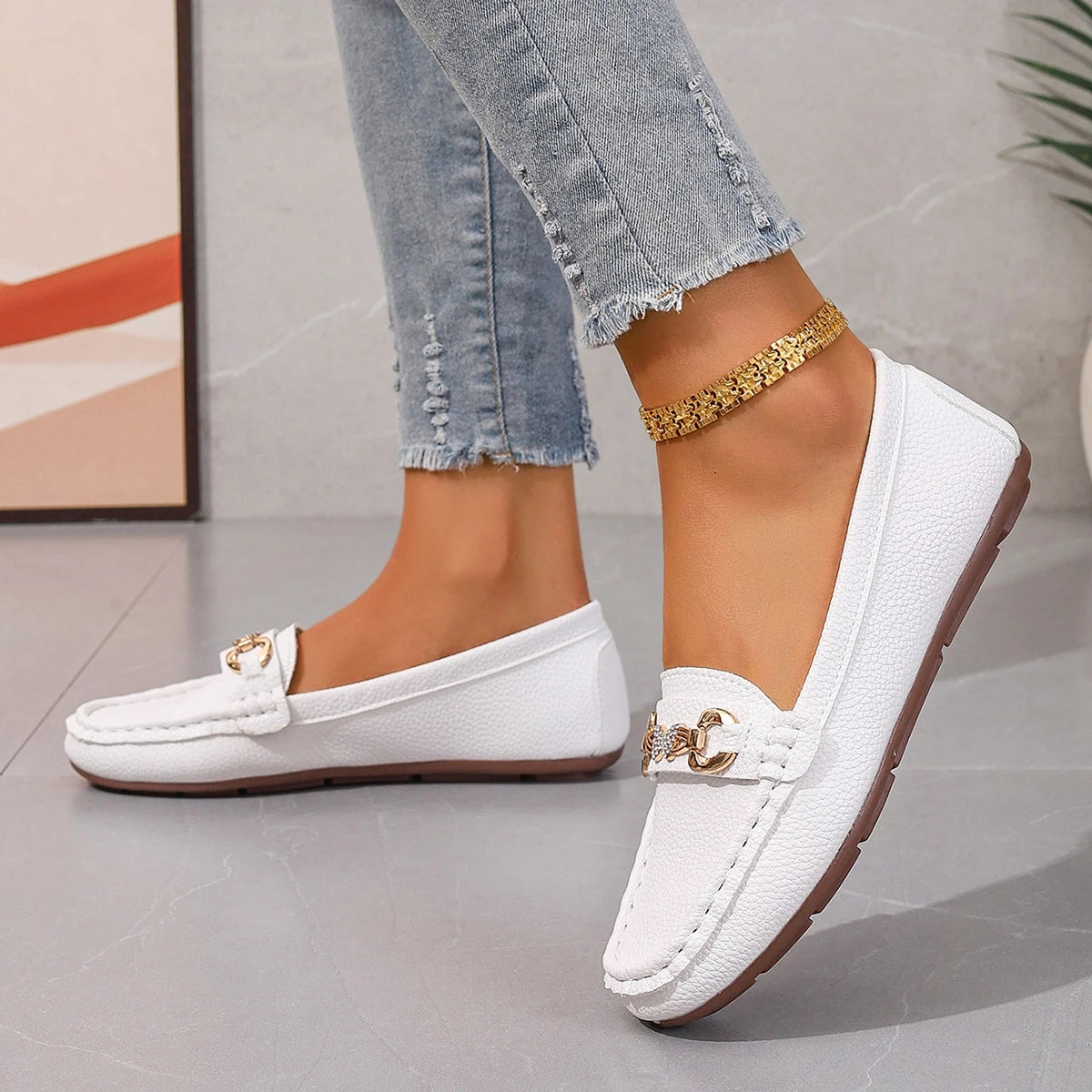 Ardenza — Women’s Slip-On Loafers with Gold Chain Accent for Spring & Autumn