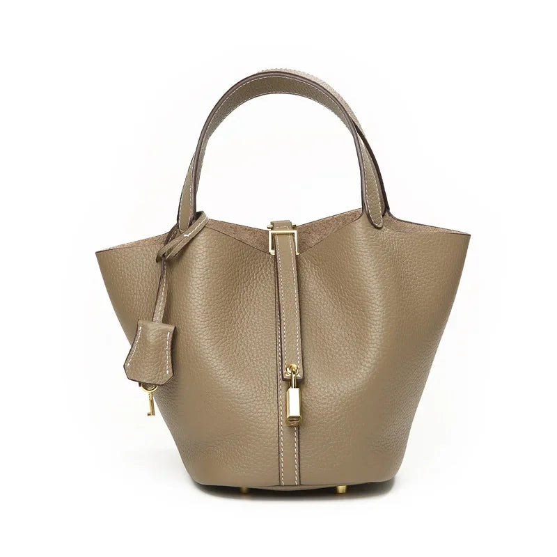 Liora — Handmade Full-Grain Leather Handbag with Zip Closure