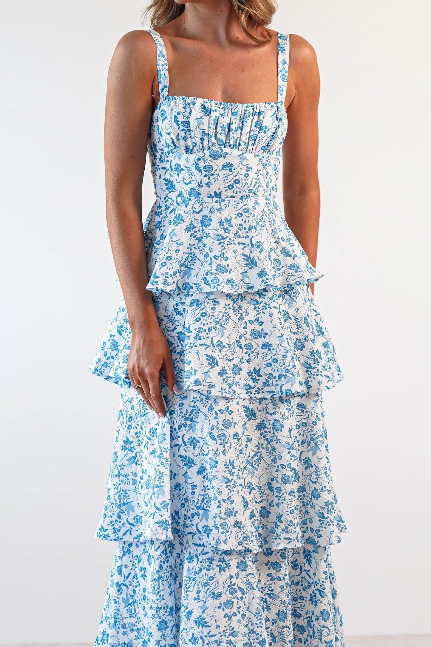 LioraBelle™ — Ignite Unstoppable Confidence with Every Flirty Ruffle and Perfect Fit