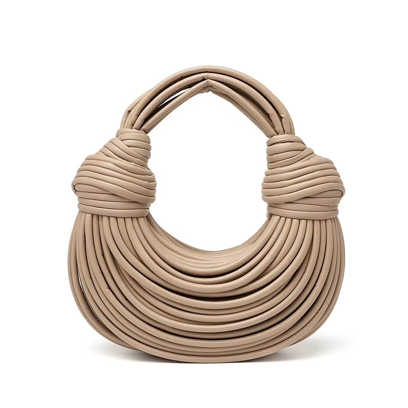 Magnetique Handbag™ — Command Every Room with Effortless Glamour and Fierce Confidence
