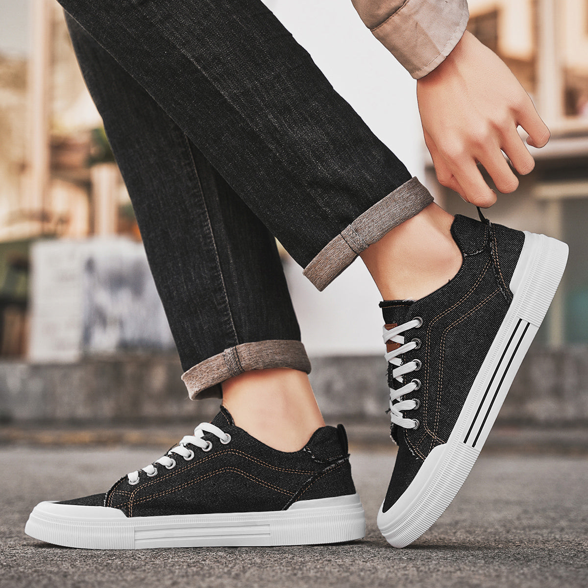 Vireo — Orthopedic Denim Sneakers with Cushioned Support