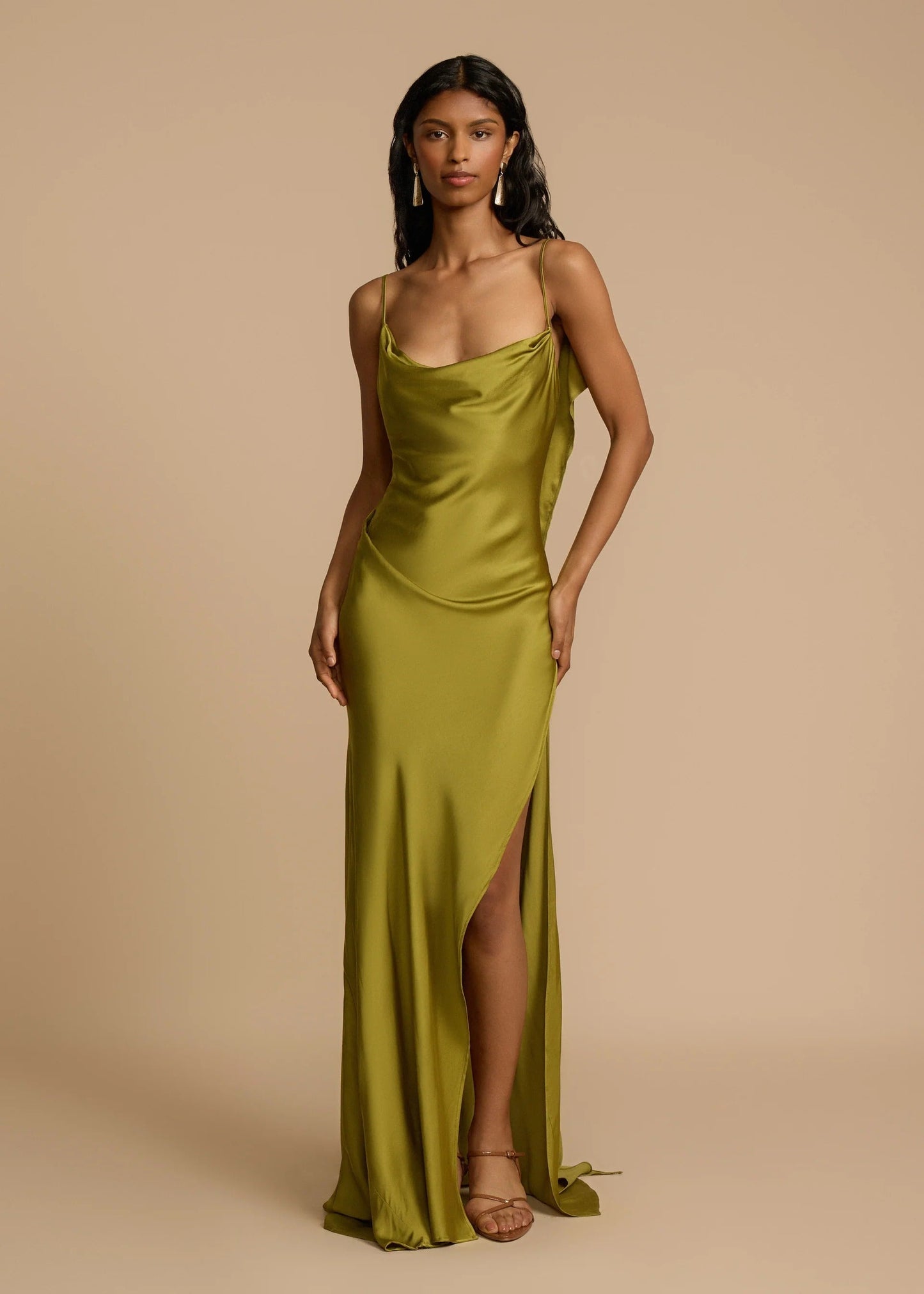 Odessa Dress™ — Turn Heads Instantly with Silky Confidence and Unstoppable Allure
