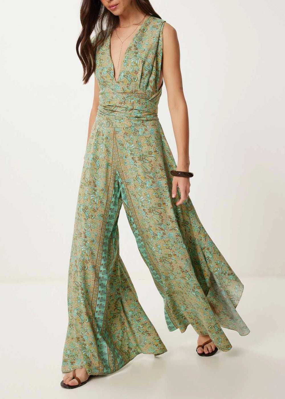 Boho Freedom Jumpsuit™ — Own Every Room with Effortless, Electric Elegance