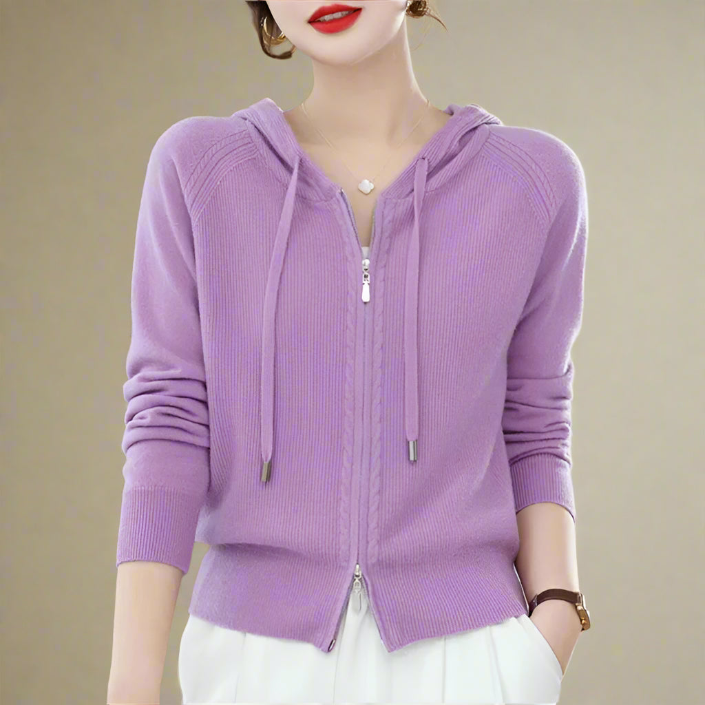 Avero — Breathable Loft-Knit Hoodie with Two-Way Zipper and Raglan Sleeves
