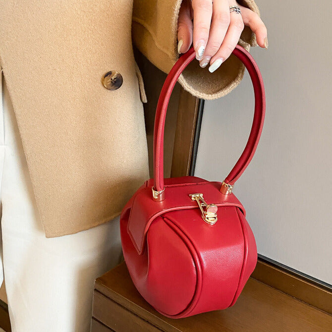 Averie Sculpted Handbag™ — Own Every Room with Bold, Unstoppable Confidence