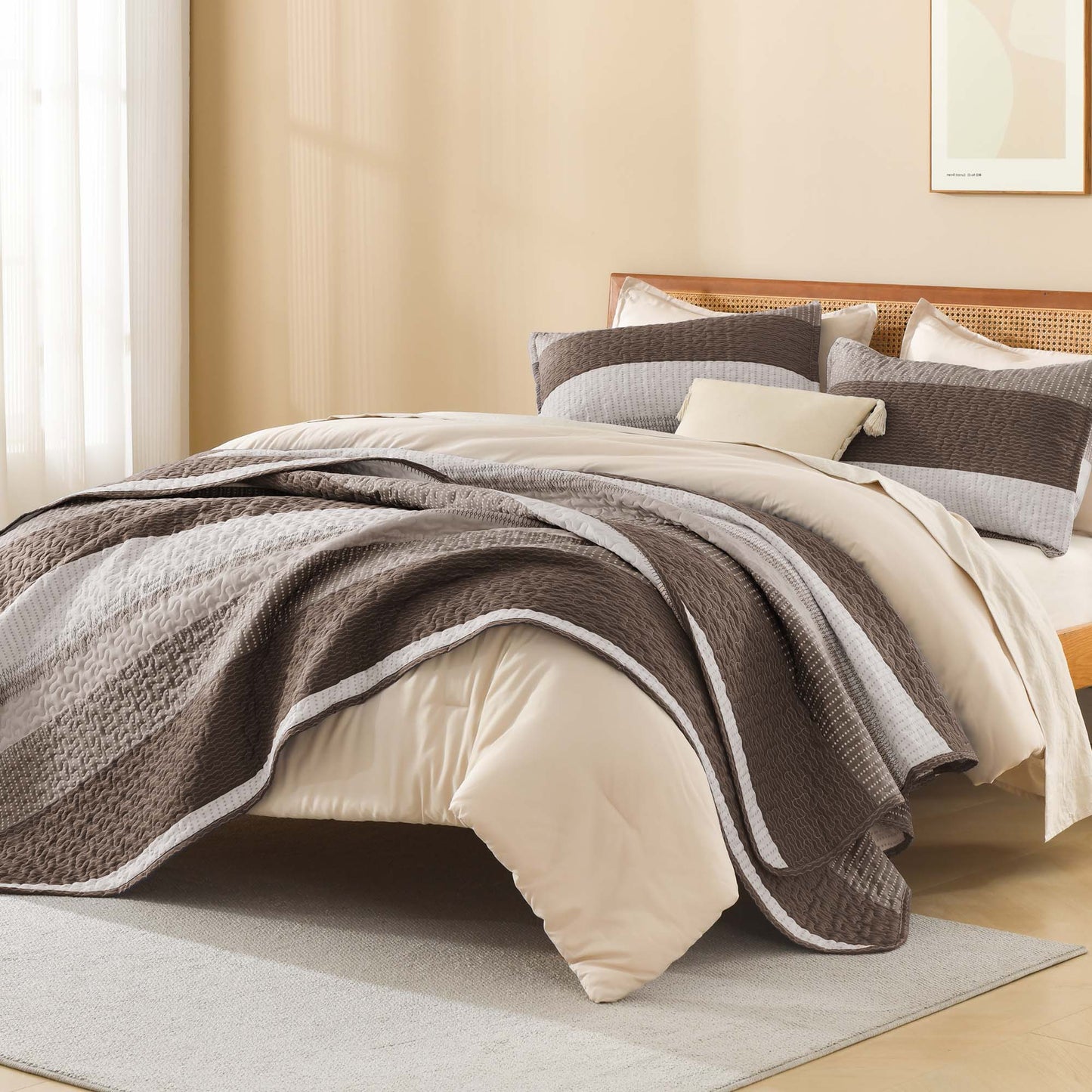NoirZen™ Quilt Set — Wrap Yourself in Bold Style and All-Season Cloudlike Comfort