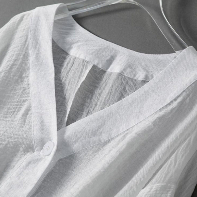 Liora — Soft Breathable Linen Blouse with Relaxed Batwing Fit