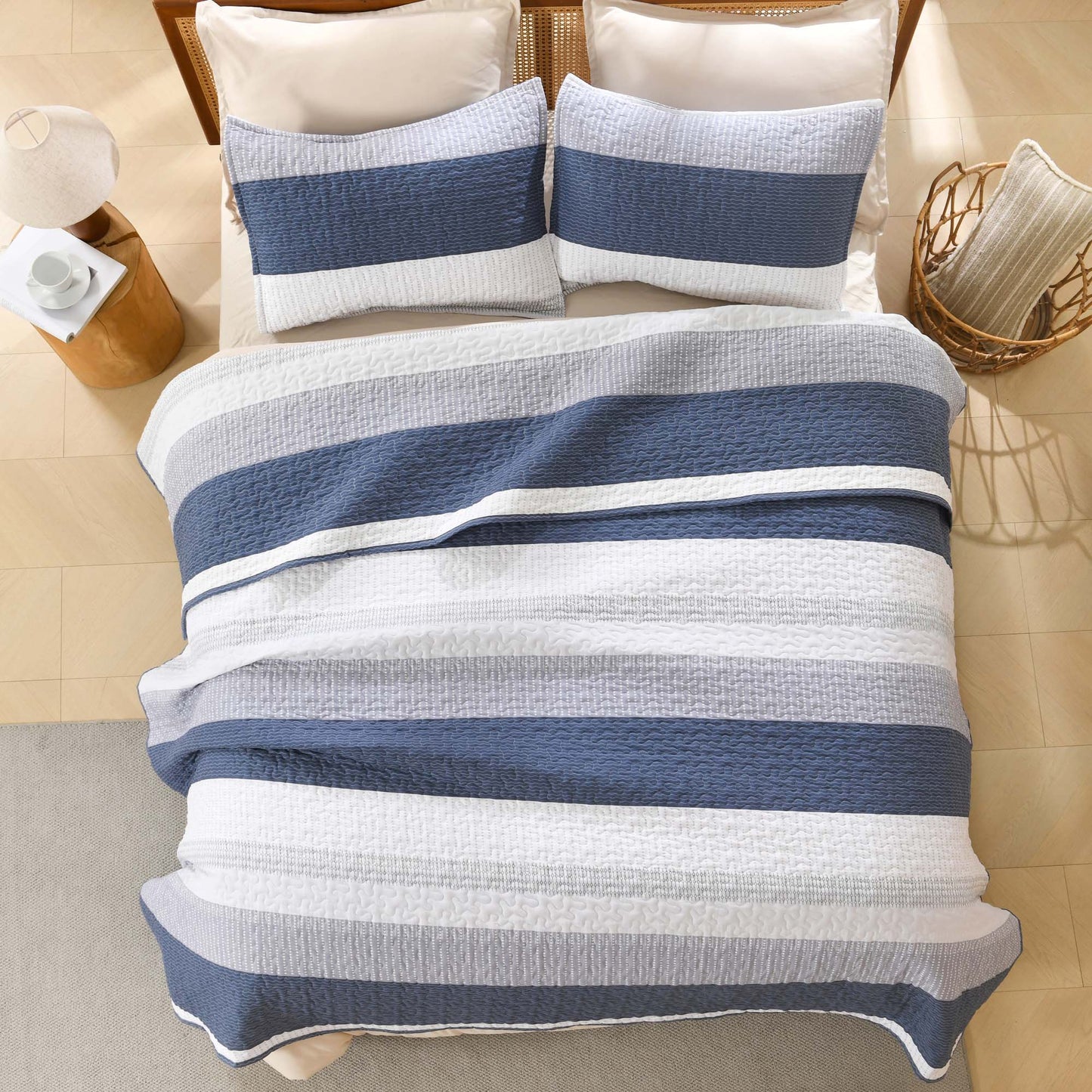 NoirZen™ Quilt Set — Wrap Yourself in Bold Style and All-Season Cloudlike Comfort