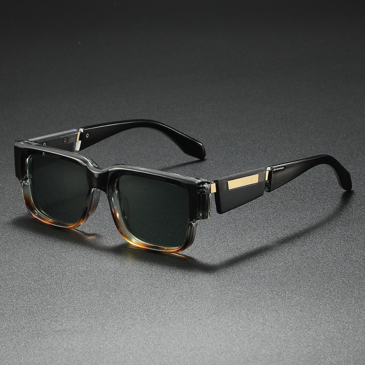 Neris — Oversized Square Sunglasses with UV400 Protection
