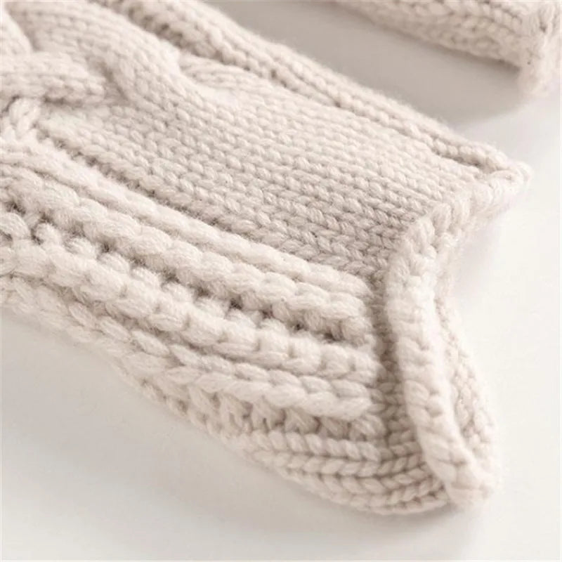 UltraSoft Sweater™ — Wrap Yourself in Lasting Warmth and Unstoppable Confidence