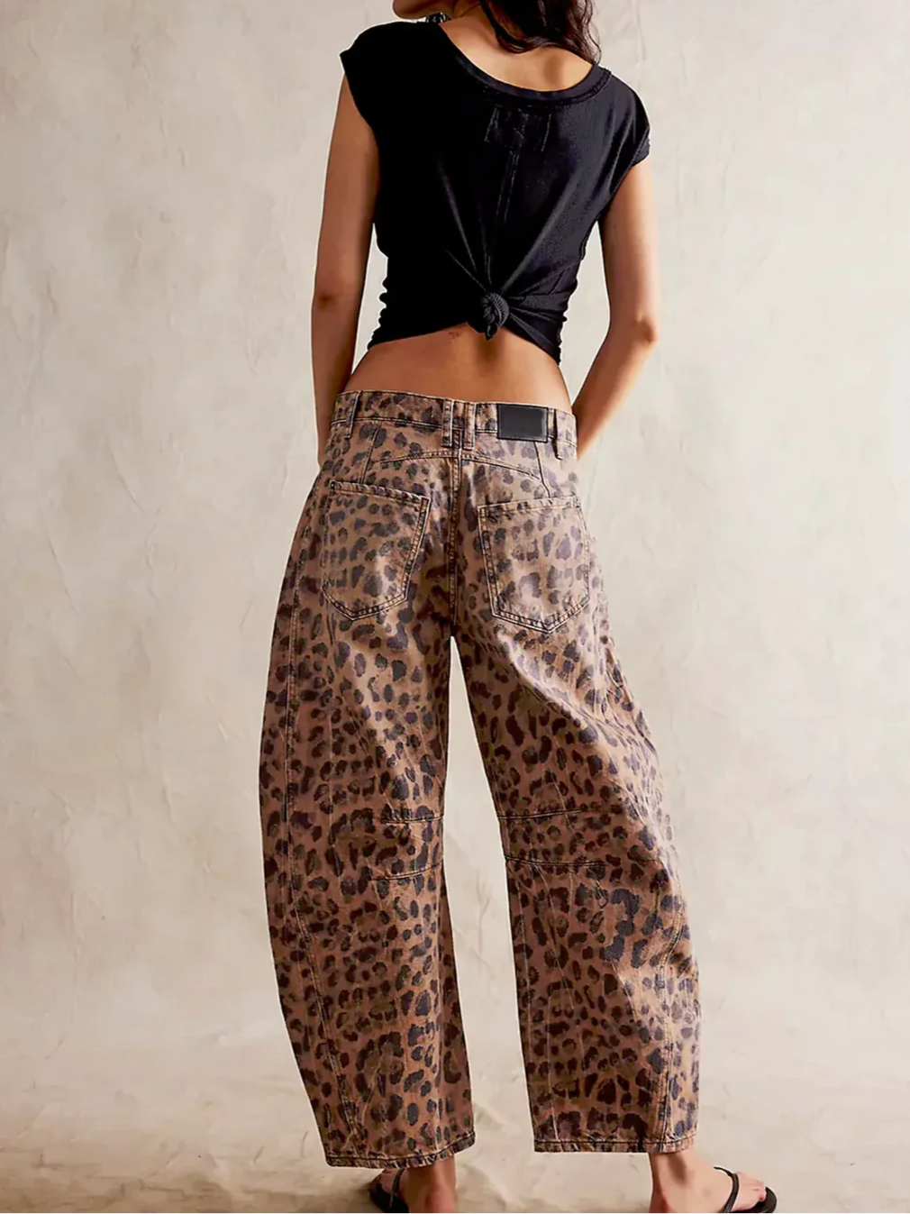 Larenis Wide Leg Jeans — Comfortable Stretch Denim with Retro Fit
