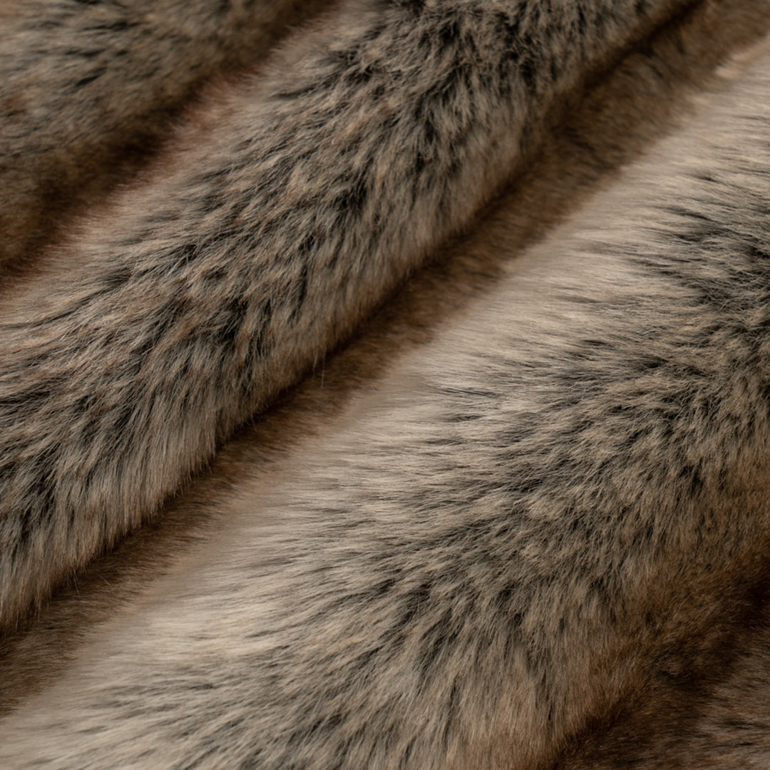 Elowen Luxe — Ombre Faux Fur Blanket with Ultra Soft Cozy Warmth