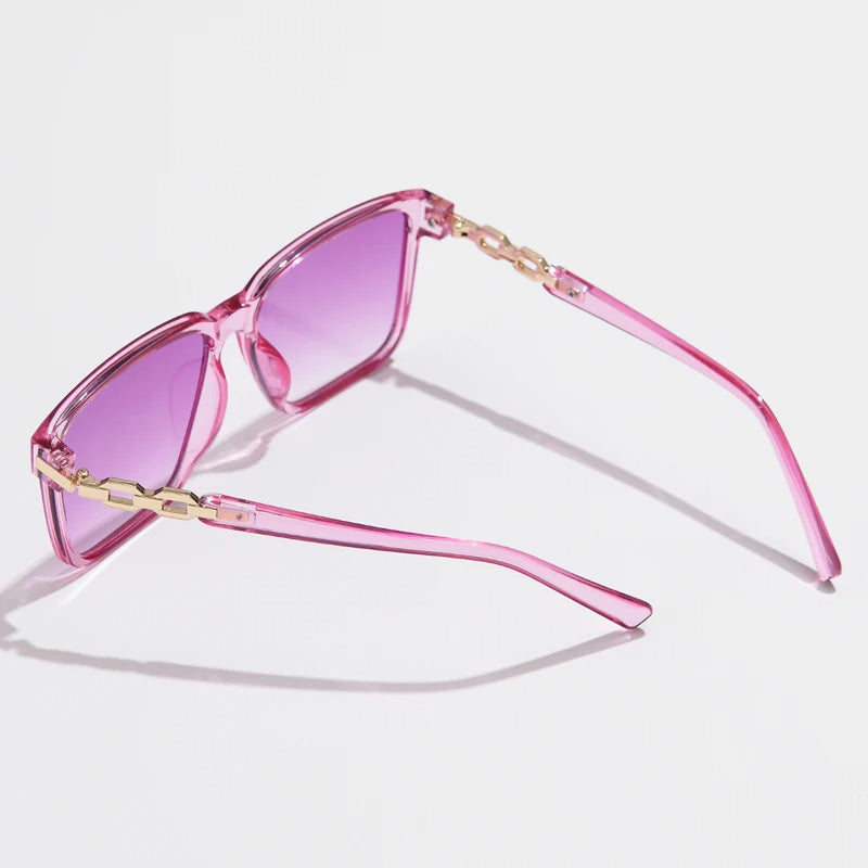 Selan — Oversized Square Sunglasses with Gold Chain-Link Arms