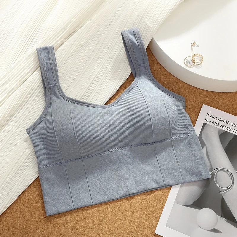 Elara Motion Core — Seamless Ribbed Sports Bra with Supportive Straps