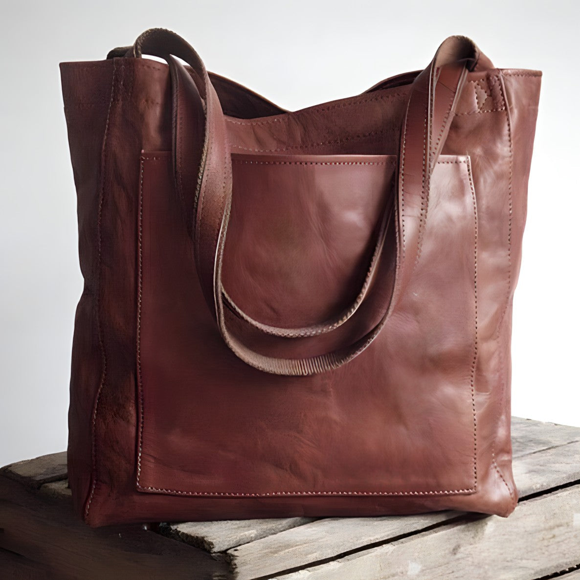 Norla Tote — Elegant Women’s Everyday Bag with Suede Lining