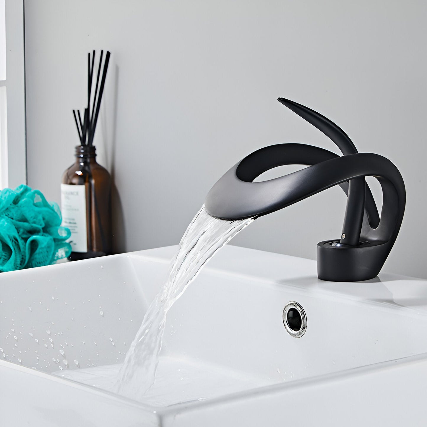 Odda — Modern Waterfall Bathroom Sink Faucet with Single Lever Design