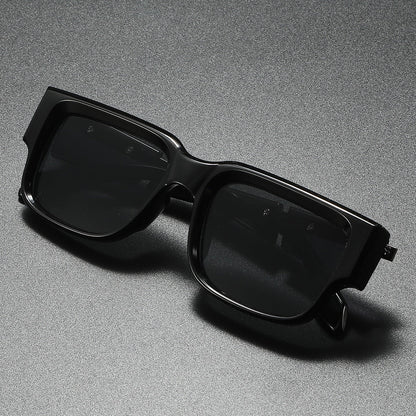 Neris — Oversized Square Sunglasses with UV400 Protection