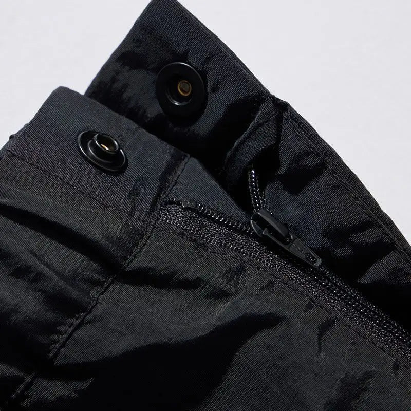 Kairo — Lightweight Nylon Cargo Shorts with Adjustable Fit