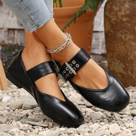 SquareToe Flats™ — Step Into Unstoppable Comfort and Bold, Head-Turning Style