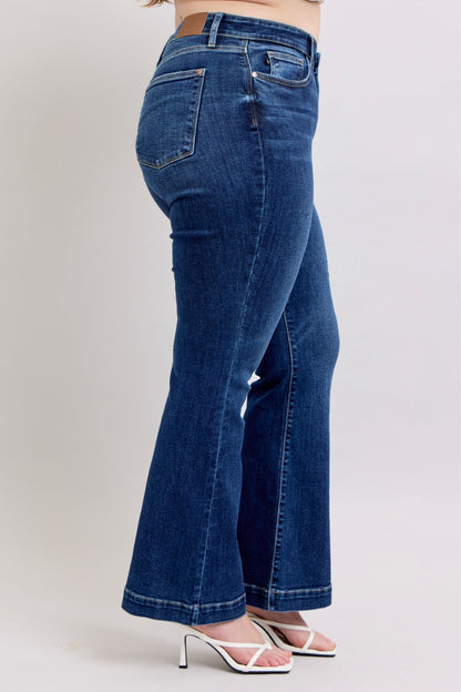 CurveMaster™ — Sculpt Stunning Silhouettes That Command Attention