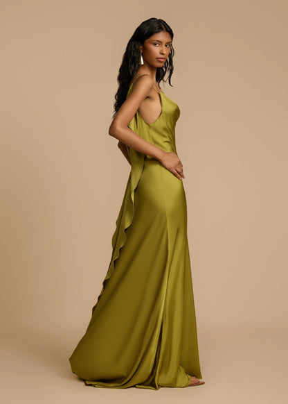 Odessa Dress™ — Turn Heads Instantly with Silky Confidence and Unstoppable Allure