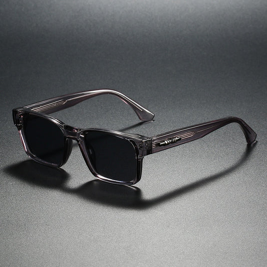 Loro Sunglasses — Lightweight UV400 Protection with Structured Frame