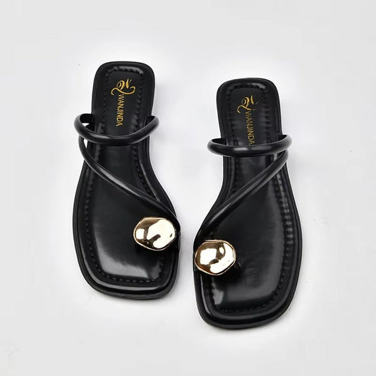 Break Free from Foot Fatigue™ — Step into All-Day Comfort and Bold Style