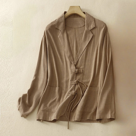 Liora — Lightweight Linen Jacket with Knotted Buttons and Patch Pockets