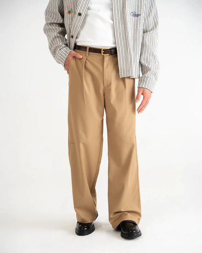 SoHo Pleated Pants™ — Stay Cool, Confident, and Sharp From Dawn to Dusk