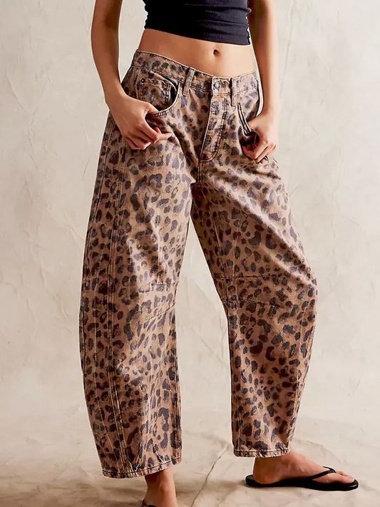 Larenis Wide Leg Jeans — Comfortable Stretch Denim with Retro Fit