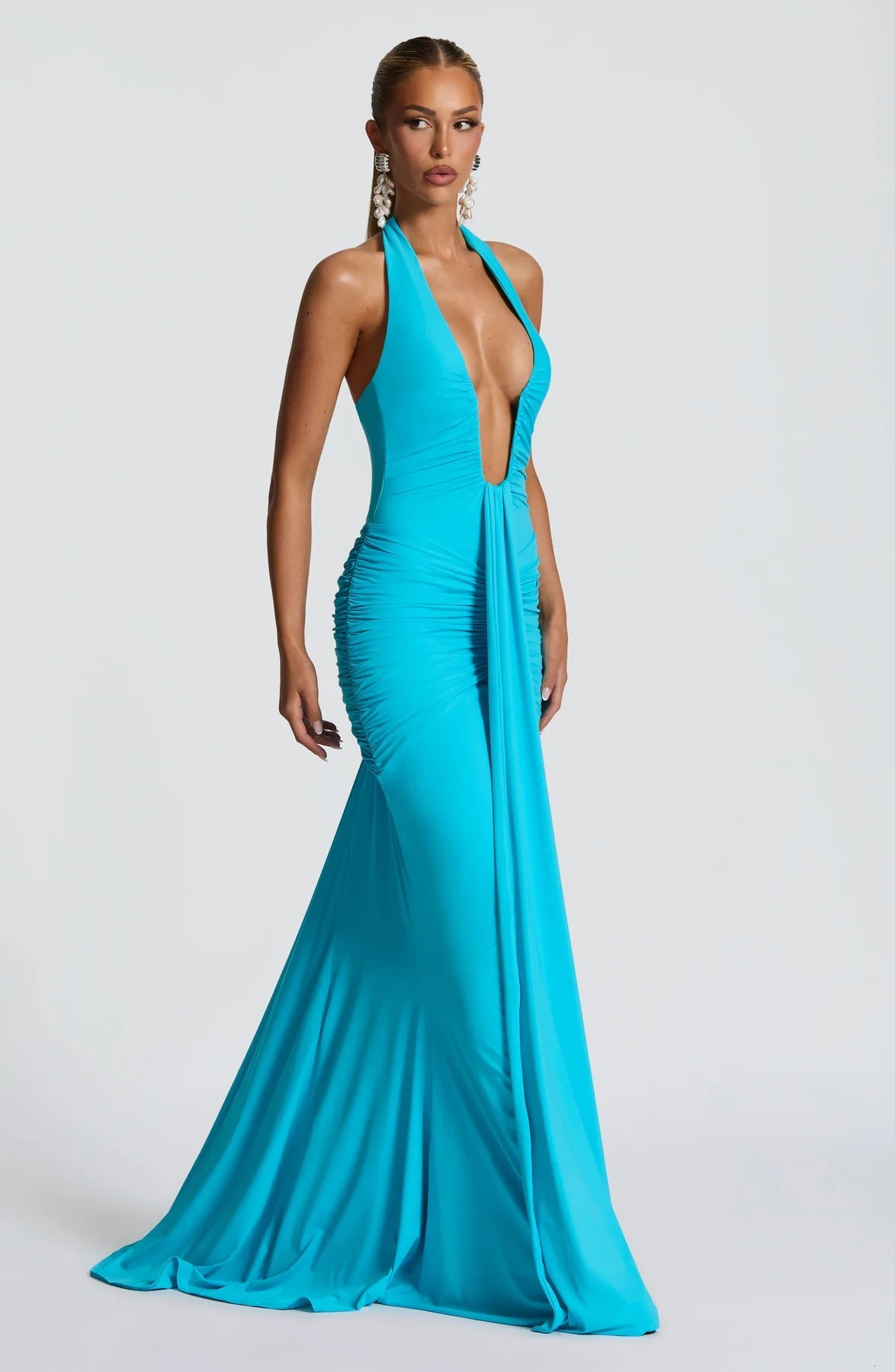 Luredda™ Maxi Dress — Command Every Room with Unstoppable Confidence and Glamour