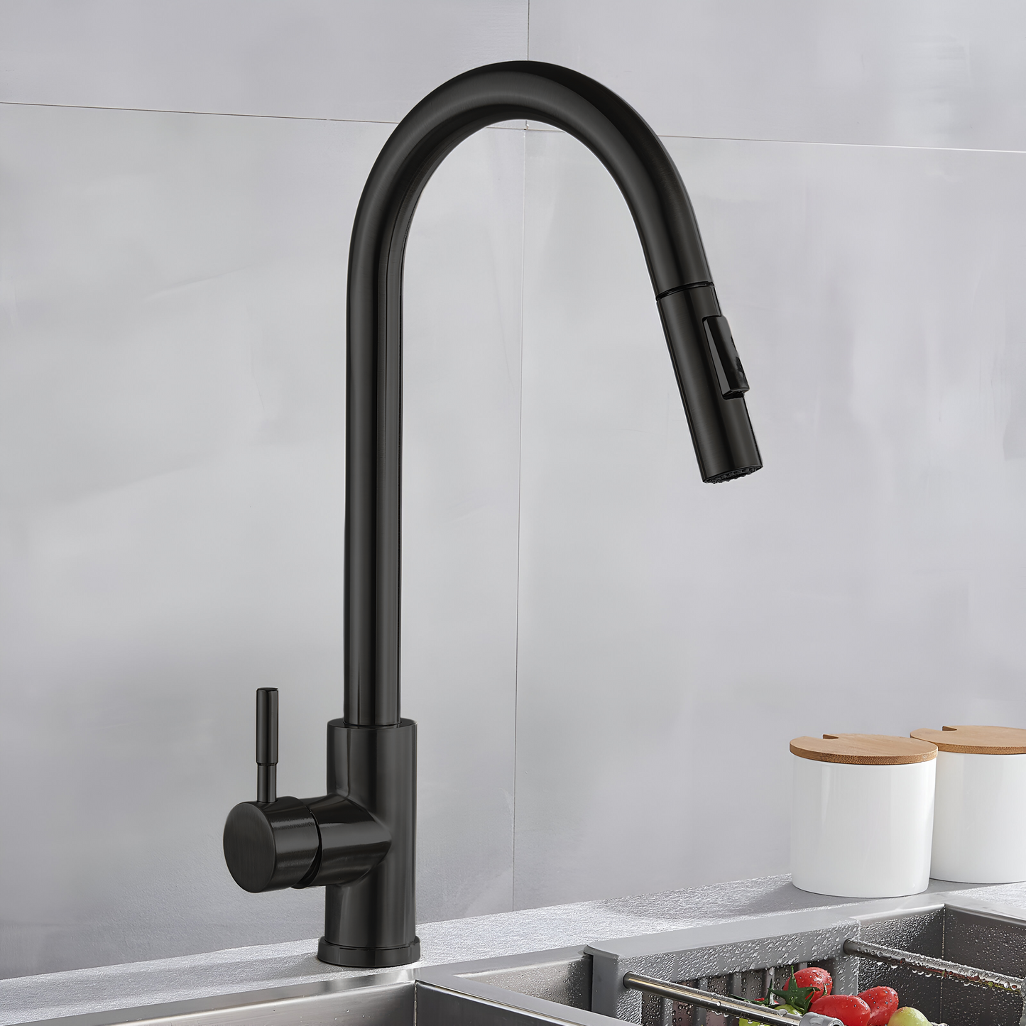 Valenno — Touch-Activated Kitchen Faucet with Pull-Out Sprayer