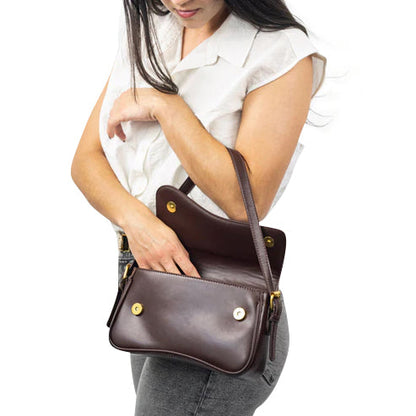 Aria™ — Carry Confidence Everywhere with Effortless Style and Ethical Luxury