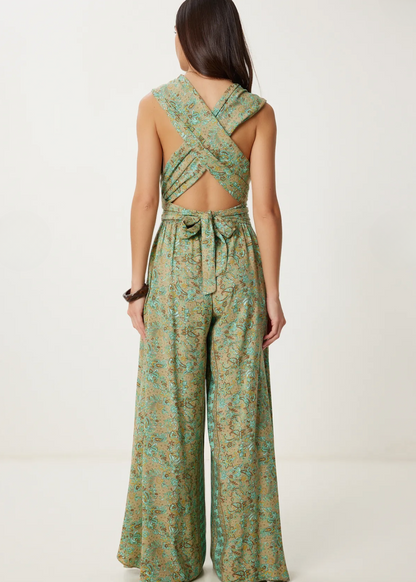 Boho Freedom Jumpsuit™ — Own Every Room with Effortless, Electric Elegance
