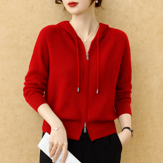 Avero — Breathable Loft-Knit Hoodie with Two-Way Zipper and Raglan Sleeves
