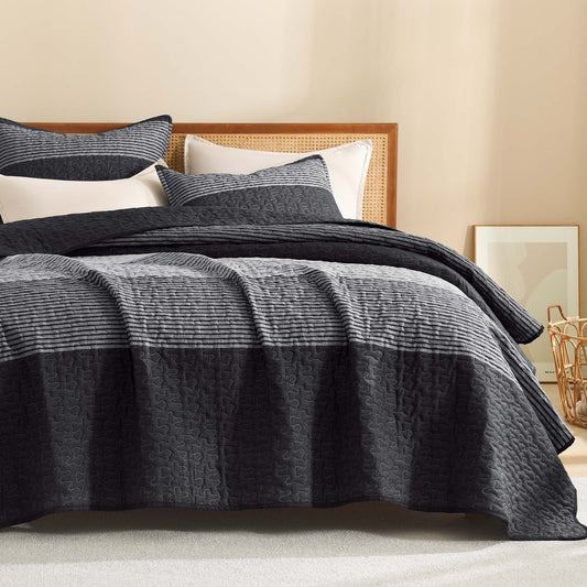 NoirZen™ Quilt Set — Wrap Yourself in Bold Style and All-Season Cloudlike Comfort