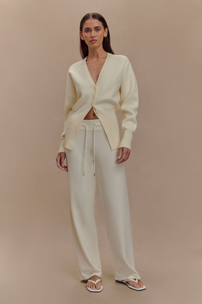 Vexora Buttoned Oversized Cardigan - Ivory