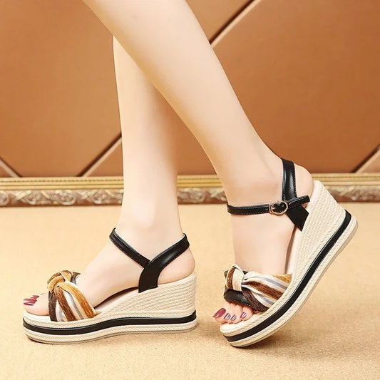 PlatformBow™ — Elevate Every Summer Step with Unstoppable Comfort and Style