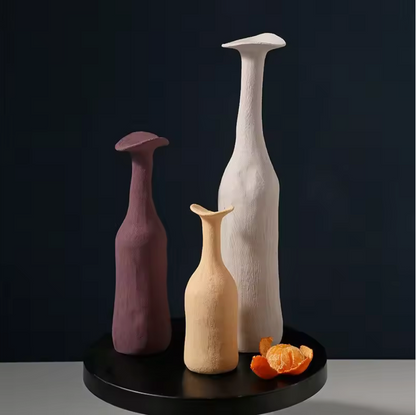 Elara — Handcrafted Nordic Ceramic Vase with Morandi Colors