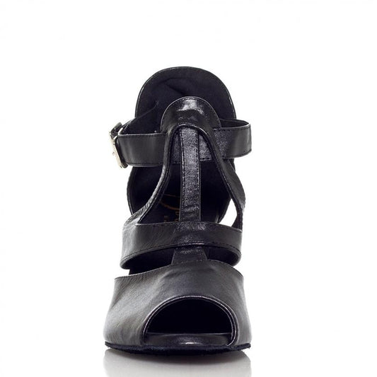VeloraStride™ — Command the Floor with Unstoppable Style and Rock-Solid Comfort