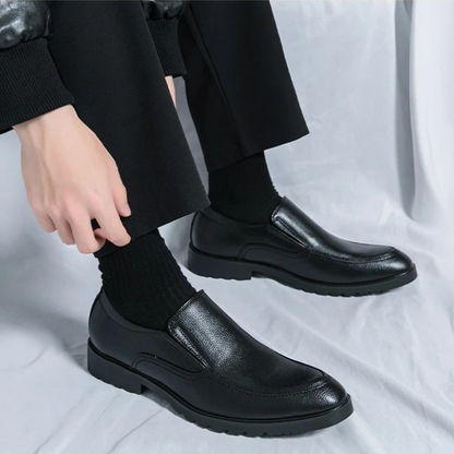 The Astor Slip-On™ — Crush Fatigue and Own Every Moment in Unmatched Comfort and Style